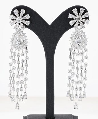 Picture of Dangling Diamond Earrings 18 Karat White Gold Chandelier Earrings